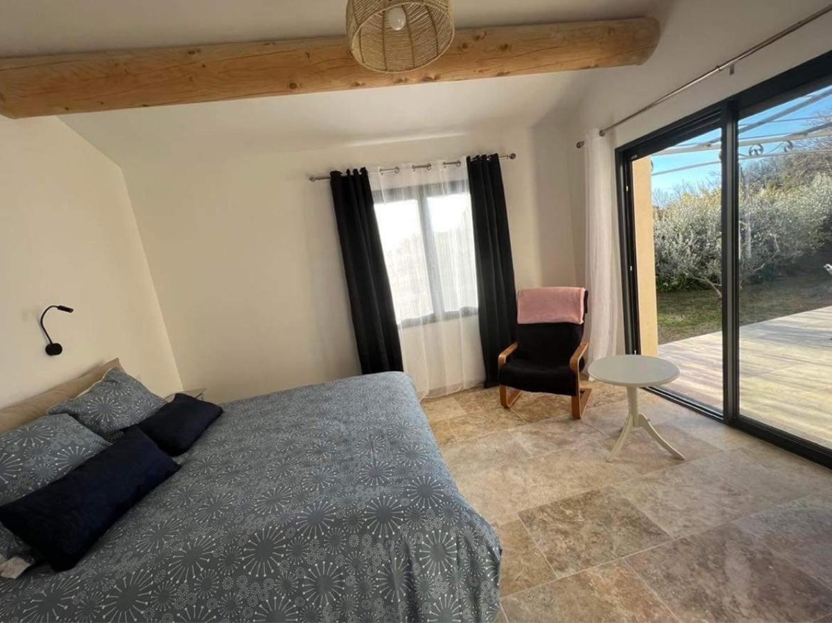 appartement calme et lumineux Paradou Extérieur photo